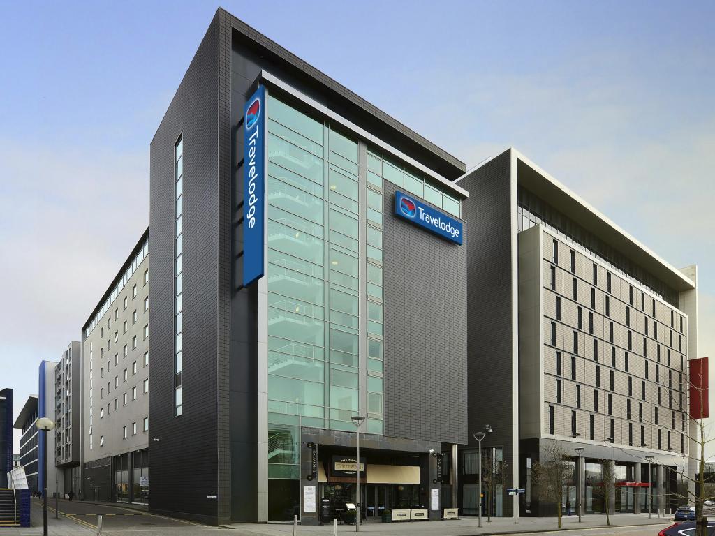 Ramada Encore Milton Keynes Exterior foto